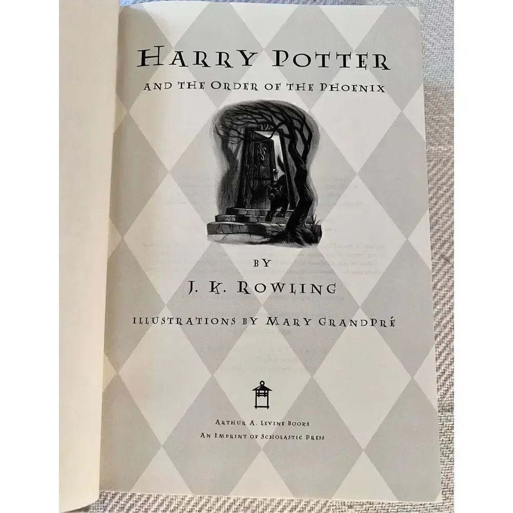 American 1st Edition HARRY POTTER ORDER OF THE PHOENIX - J.K. Rowling